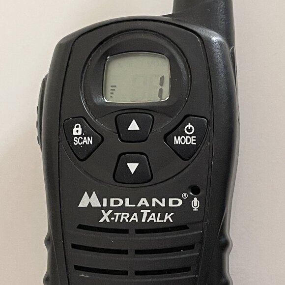 Midland X-Tra Talk LXT114 Black Two Way Radio Walkie Talkies Black 18-Miles - Picture 4 of 16